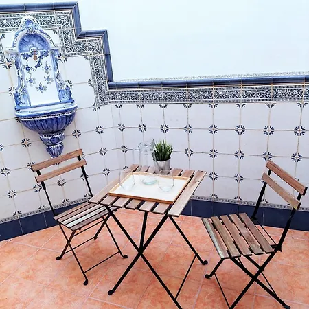 Casa Playa, Terraza Y Garaje نيرخا