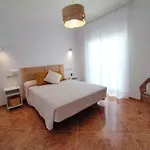 Casa Playa, Terraza Y Garaje Нерха