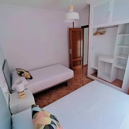 Casa Playa, Terraza Y Garaje 아파트 네르하