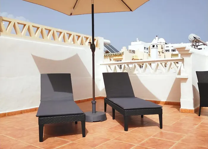 Casa Playa, Terraza Y Garaje 公寓 内尔哈